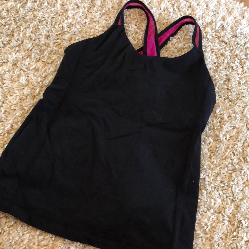 Lululemon tank